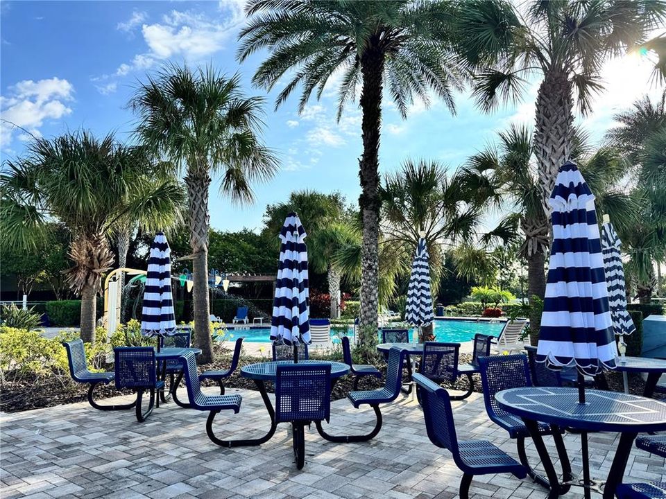 На продажу: $413,500 (3 спален, 2 ванн, 1943 Квадратных фут)