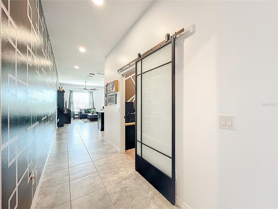 На продажу: $413,500 (3 спален, 2 ванн, 1943 Квадратных фут)