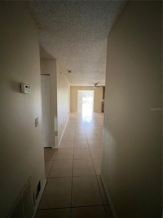 待售: $118,900 (2 贝兹, 2 浴室, 1252 平方英尺)