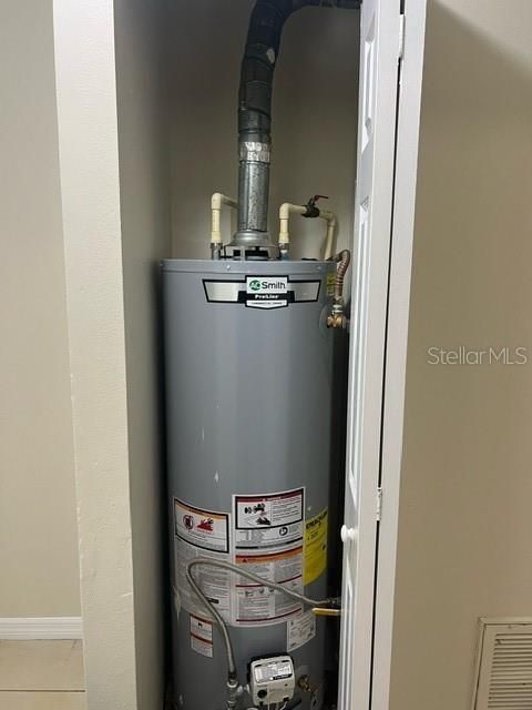 待售: $118,900 (2 贝兹, 2 浴室, 1252 平方英尺)