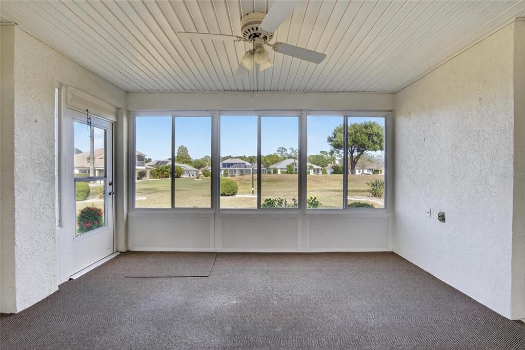 Под контрактом: $259,900 (2 спален, 2 ванн, 1362 Квадратных фут)