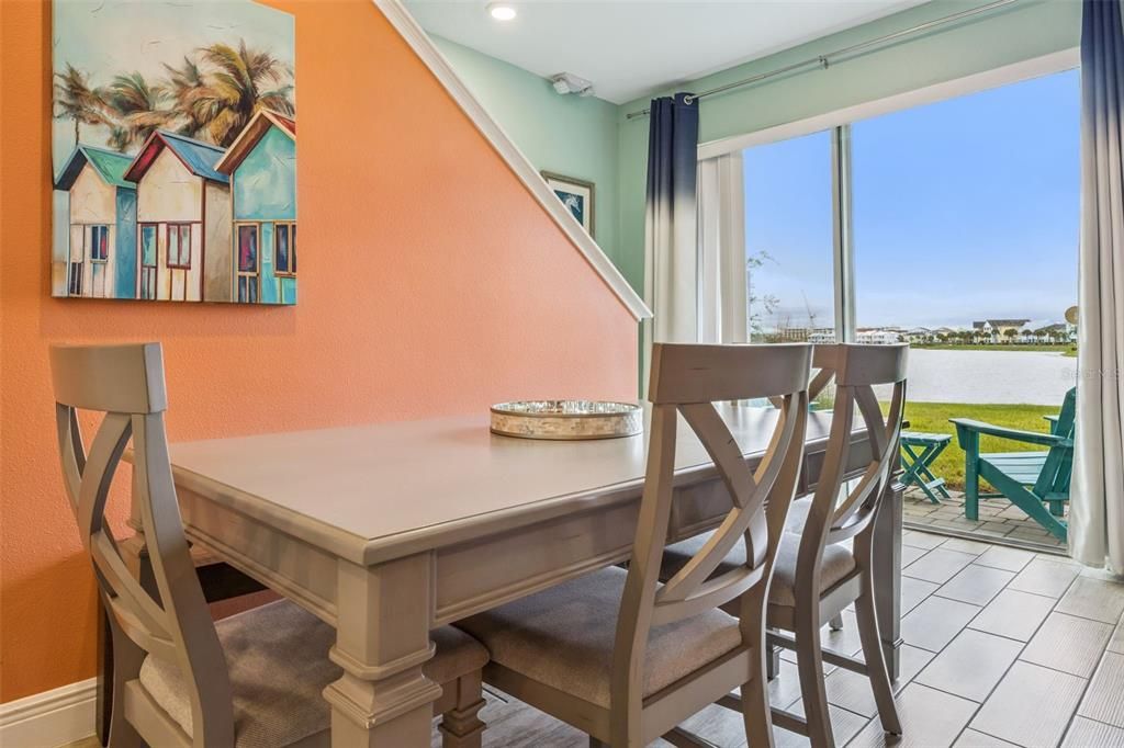 For Sale: $380,000 (2 beds, 2 baths, 1394 Square Feet)