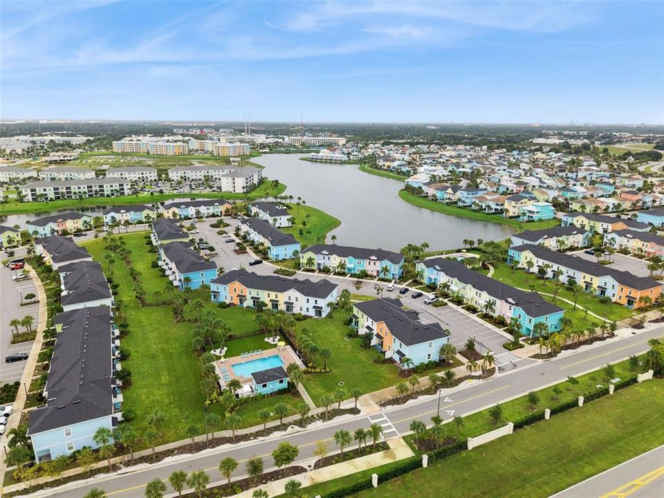 For Sale: $380,000 (2 beds, 2 baths, 1394 Square Feet)