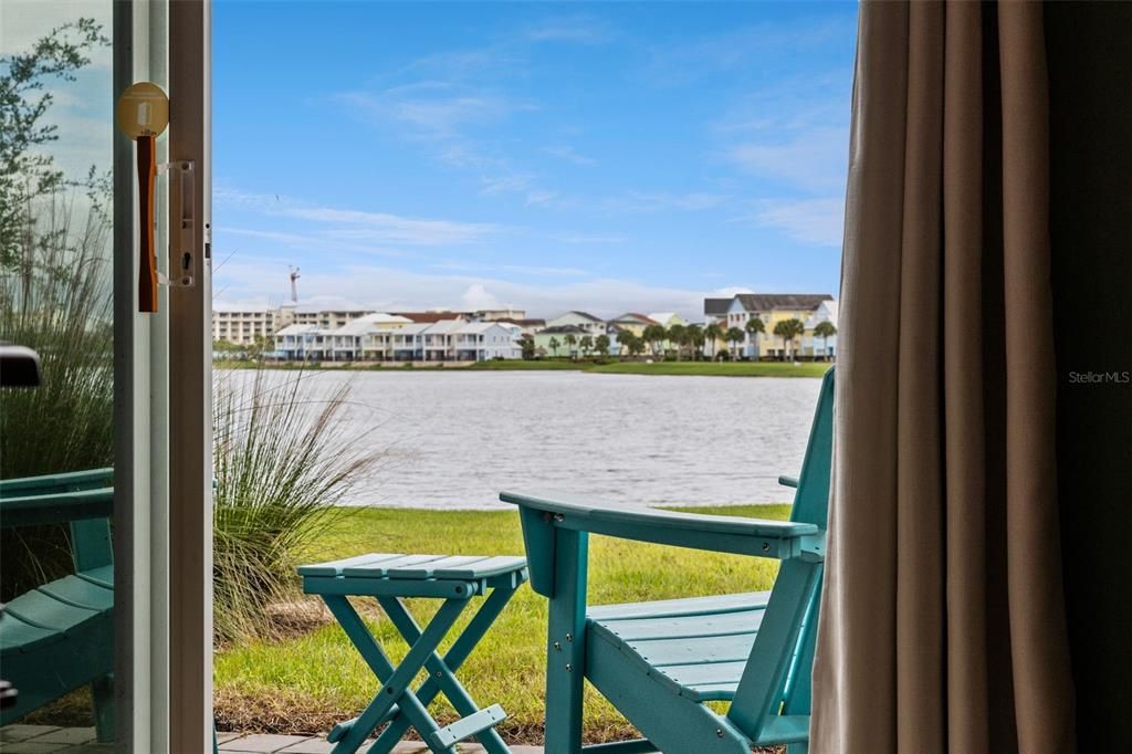 For Sale: $380,000 (2 beds, 2 baths, 1394 Square Feet)