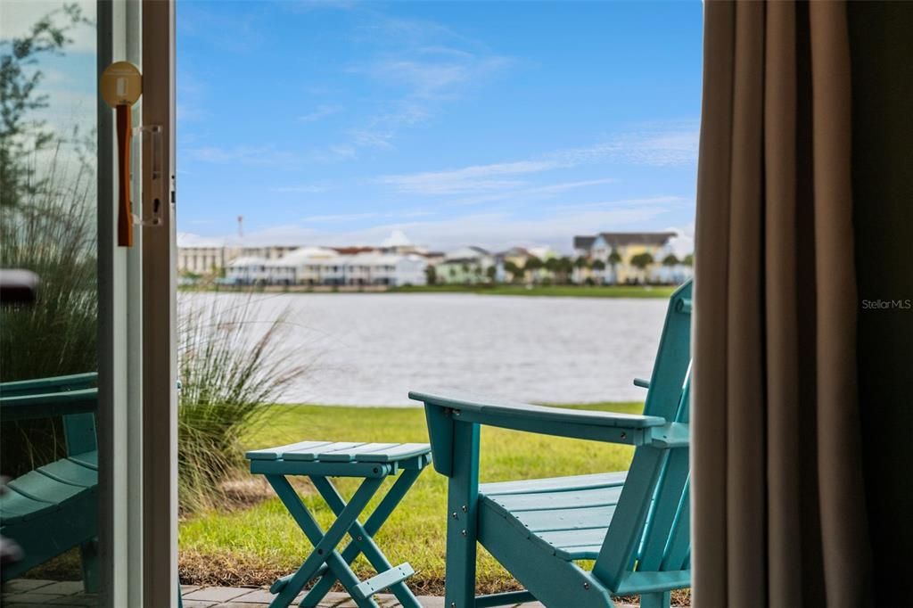 For Sale: $380,000 (2 beds, 2 baths, 1394 Square Feet)