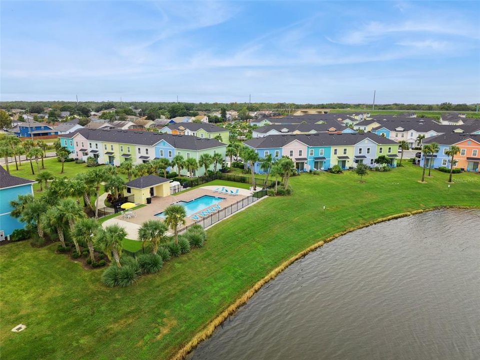 For Sale: $380,000 (2 beds, 2 baths, 1394 Square Feet)