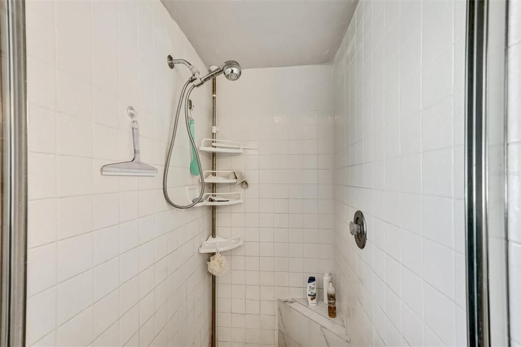 На продажу: $450,000 (3 спален, 2 ванн, 1874 Квадратных фут)