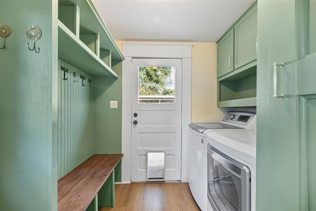 For Sale: $799,999 (4 beds, 0 baths, 1613 Square Feet)