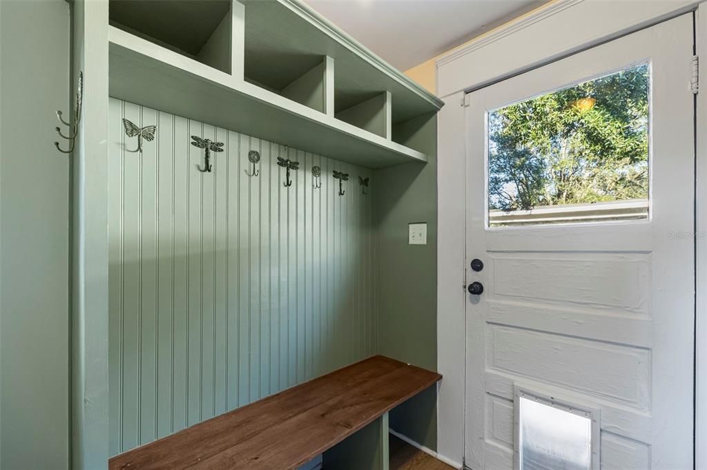 For Sale: $799,999 (4 beds, 0 baths, 1613 Square Feet)