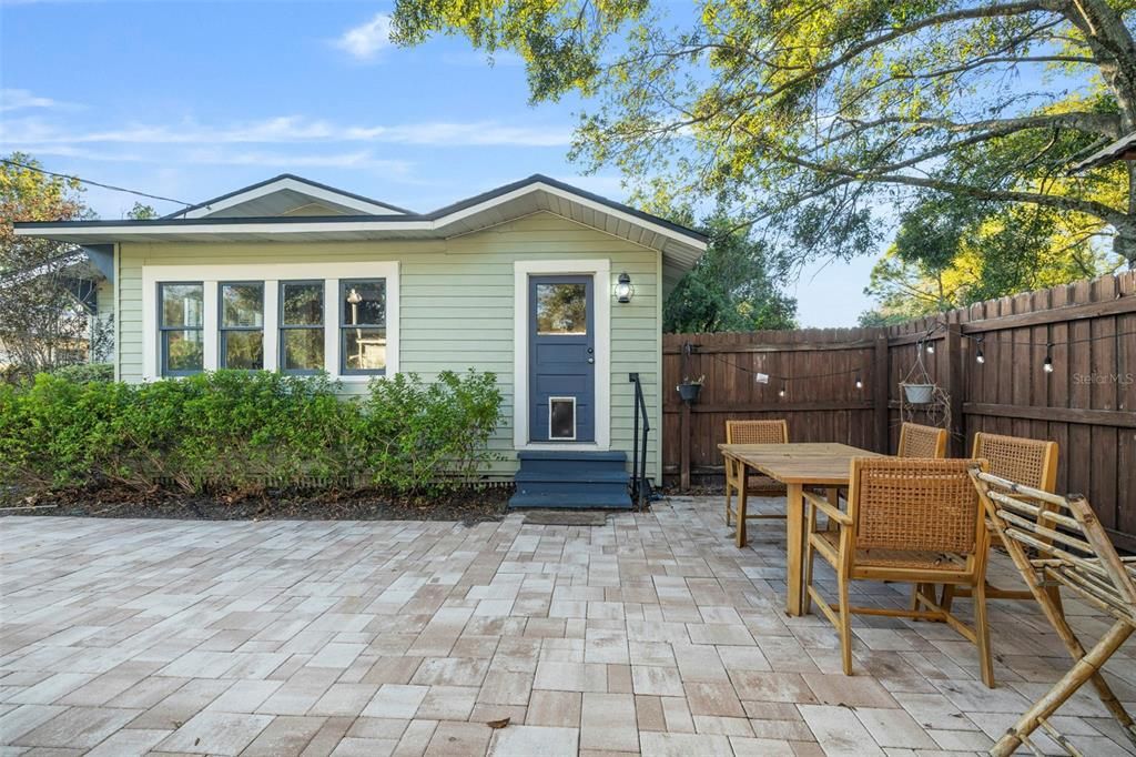 For Sale: $799,999 (4 beds, 0 baths, 1613 Square Feet)