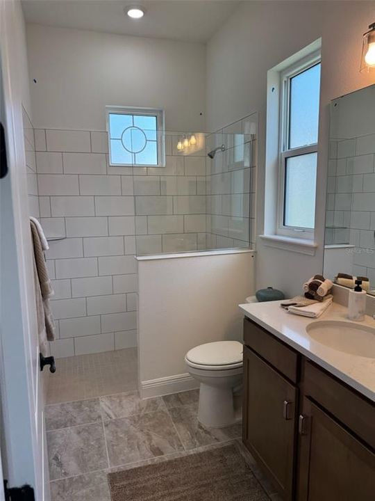 For Sale: $323,500 (3 beds, 2 baths, 1462 Square Feet)