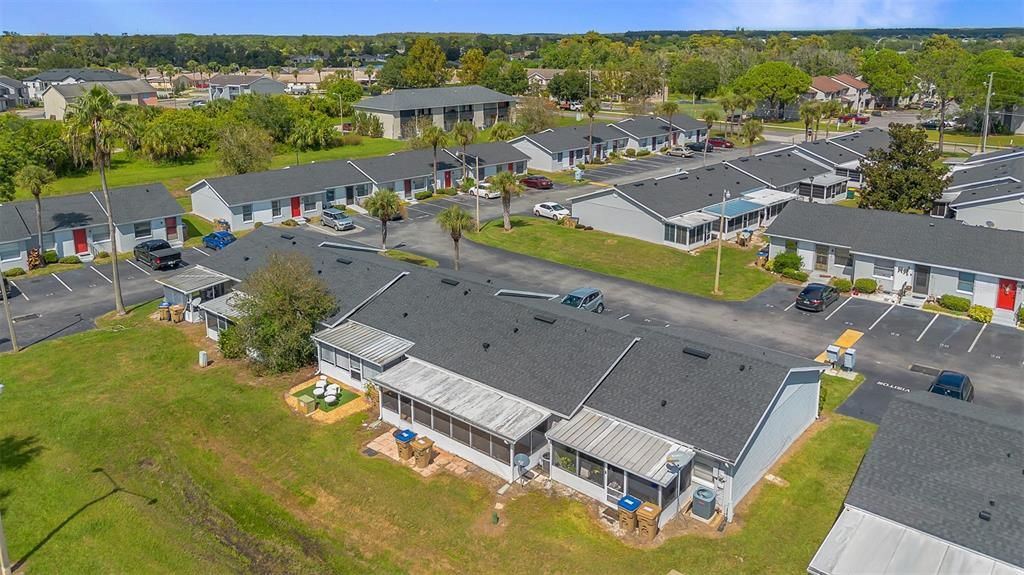 For Sale: $249,000 (3 beds, 2 baths, 992 Square Feet)