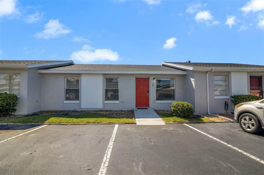 For Sale: $249,000 (3 beds, 2 baths, 992 Square Feet)