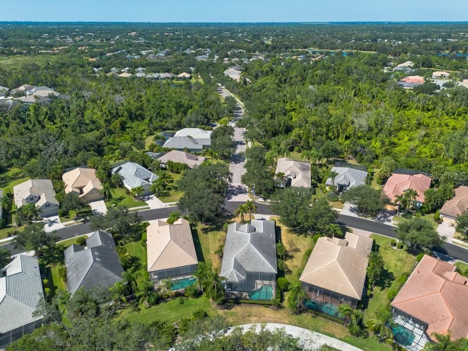 待售: $750,000 (3 贝兹, 2 浴室, 2582 平方英尺)