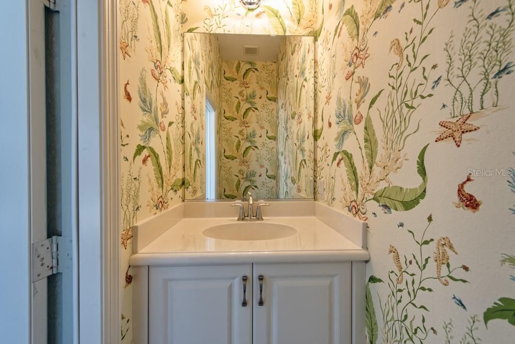 待售: $750,000 (3 贝兹, 2 浴室, 2582 平方英尺)