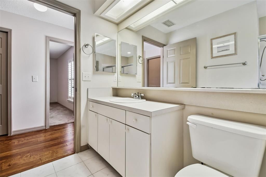 For Sale: $837,500 (5 beds, 3 baths, 2939 Square Feet)