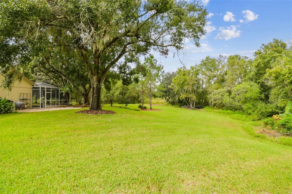 For Sale: $837,500 (5 beds, 3 baths, 2939 Square Feet)