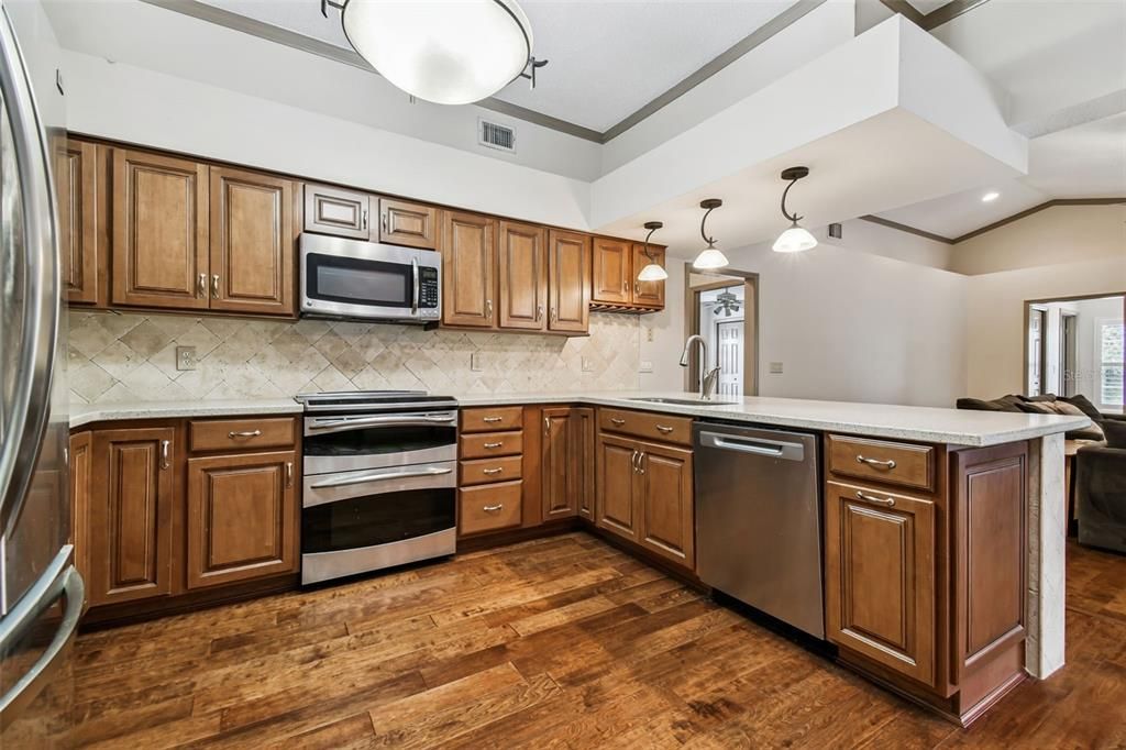 For Sale: $837,500 (5 beds, 3 baths, 2939 Square Feet)