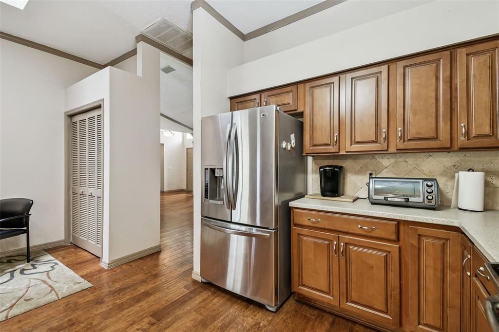 For Sale: $837,500 (5 beds, 3 baths, 2939 Square Feet)