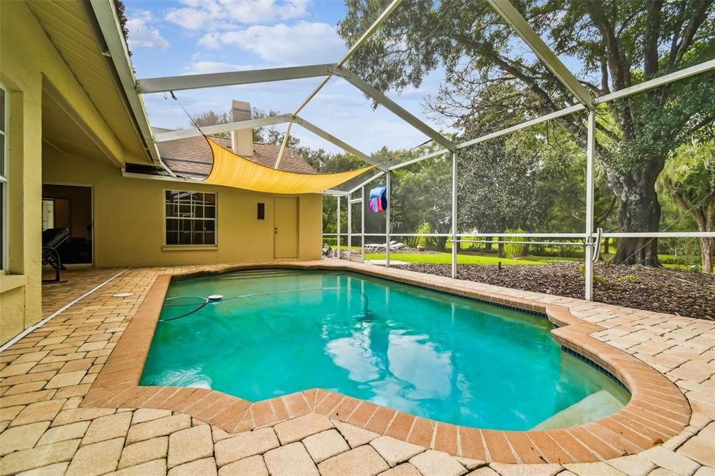 For Sale: $837,500 (5 beds, 3 baths, 2939 Square Feet)