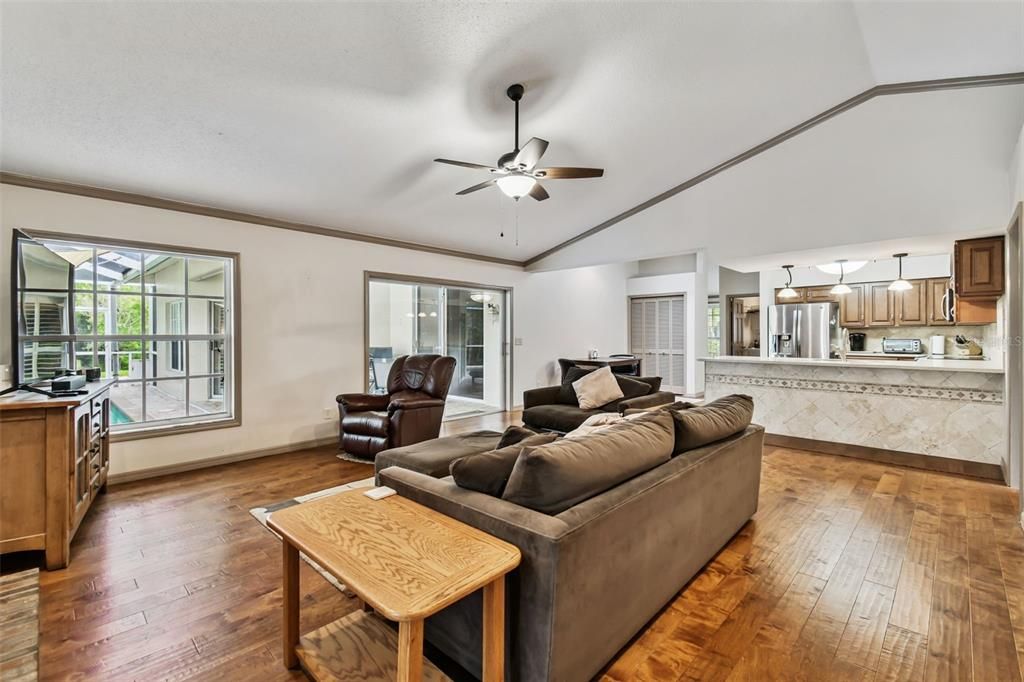 For Sale: $837,500 (5 beds, 3 baths, 2939 Square Feet)