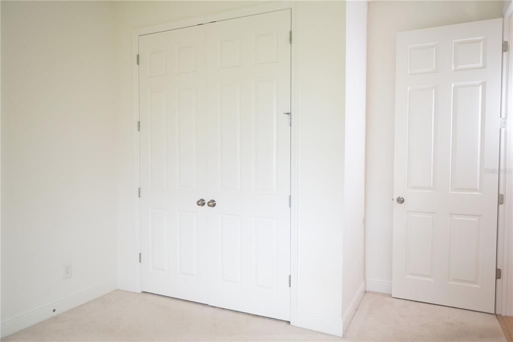 For Sale: $559,000 (5 beds, 3 baths, 2626 Square Feet)