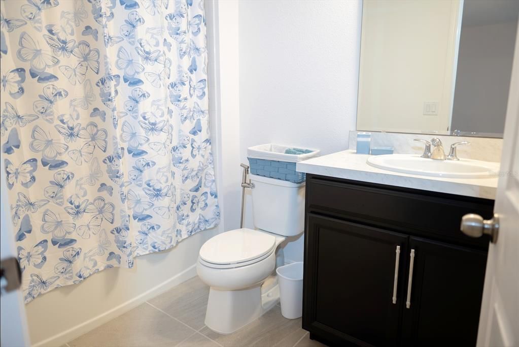 For Sale: $559,000 (5 beds, 3 baths, 2626 Square Feet)