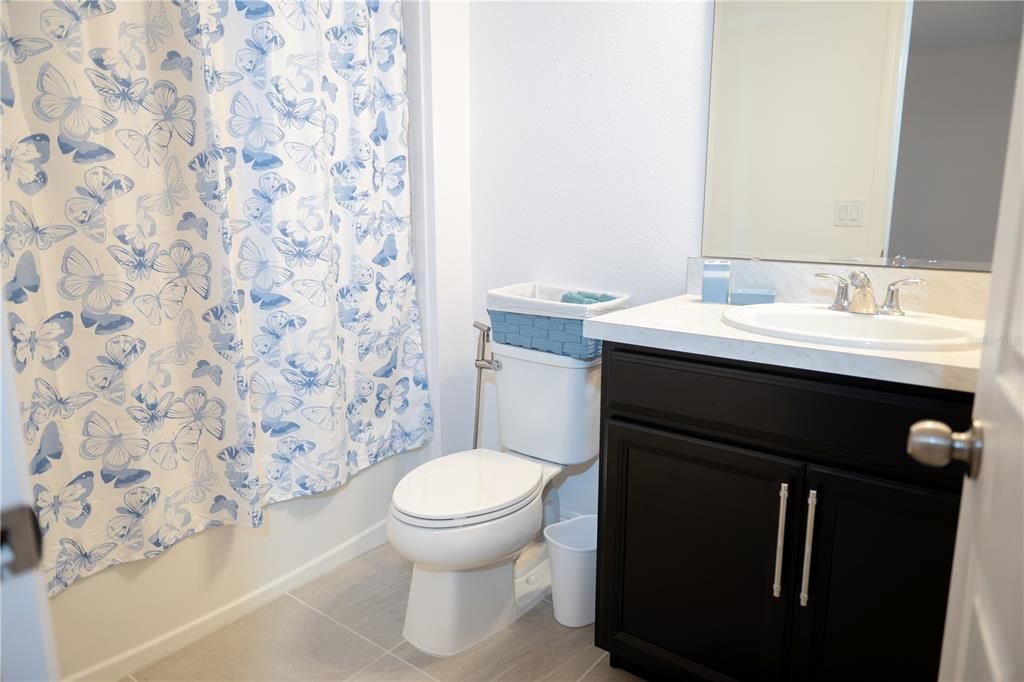 For Sale: $559,000 (5 beds, 3 baths, 2626 Square Feet)