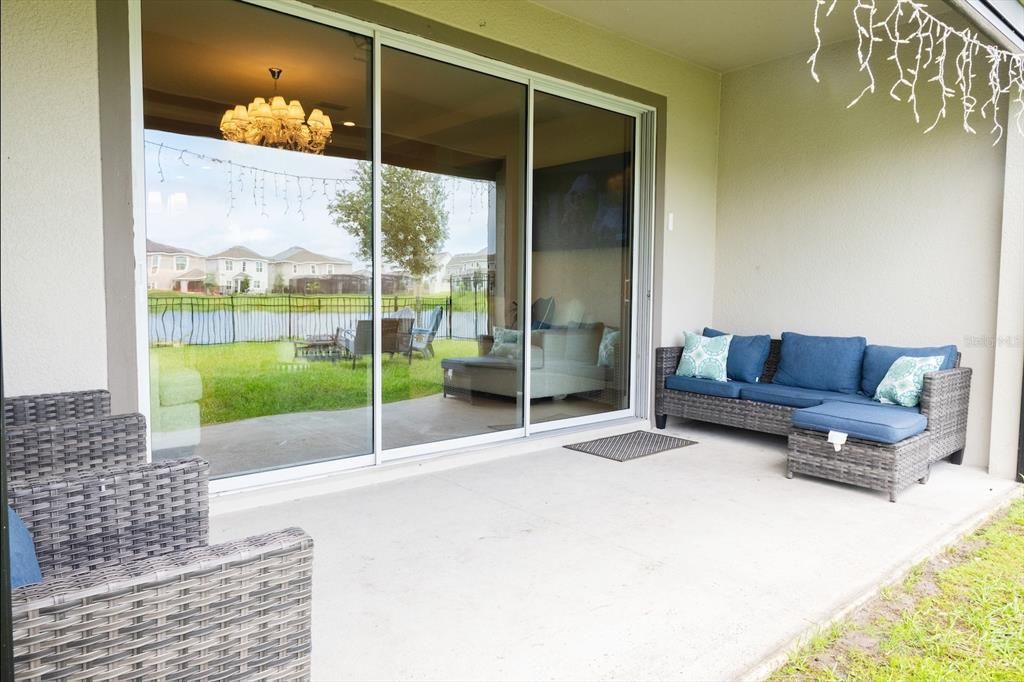 For Sale: $559,000 (5 beds, 3 baths, 2626 Square Feet)