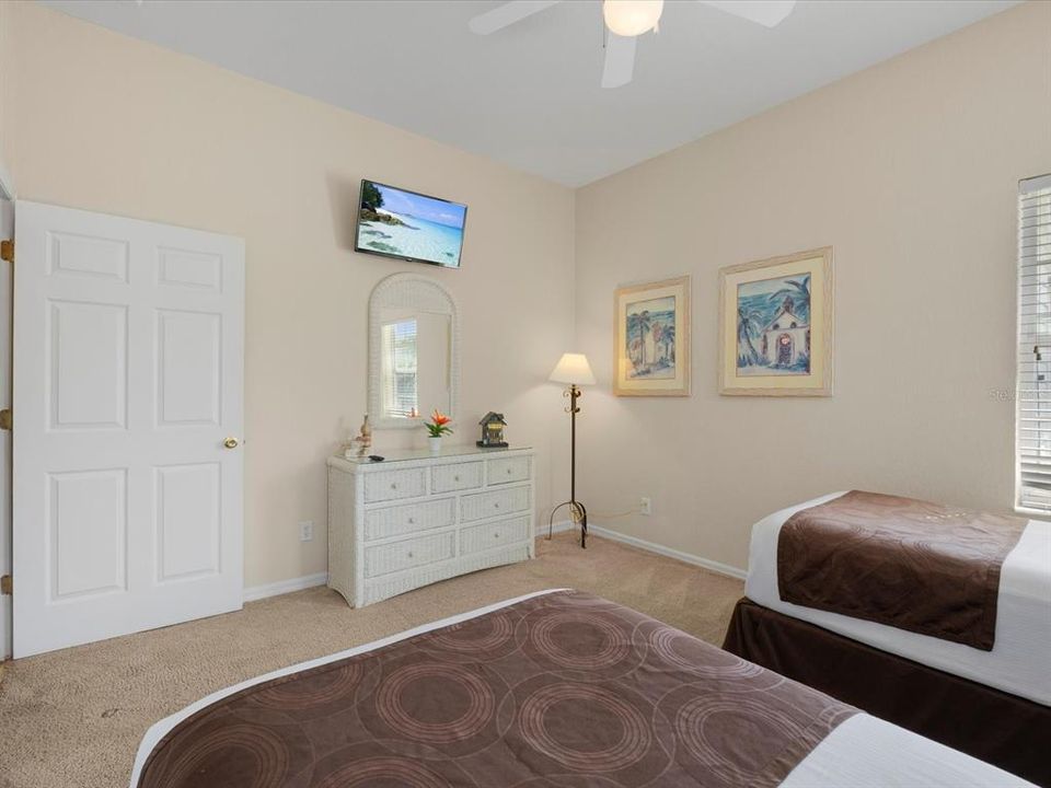 For Sale: $199,713 (3 beds, 2 baths, 1655 Square Feet)