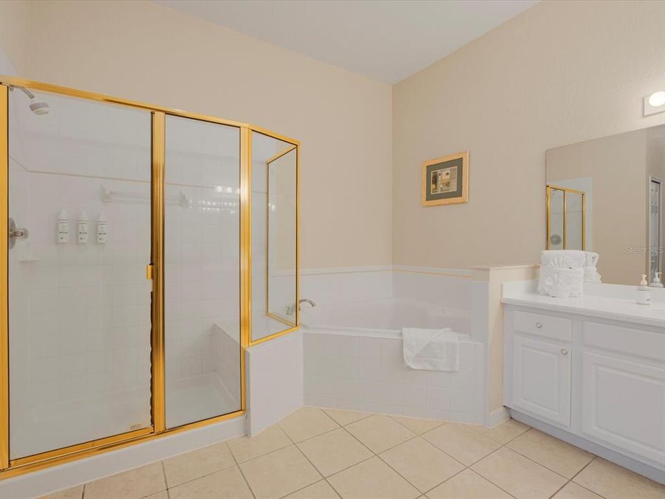 For Sale: $199,713 (3 beds, 2 baths, 1655 Square Feet)