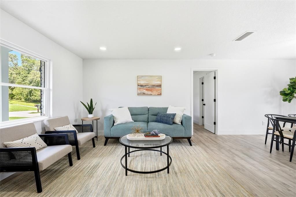 Active With Contract: $279,900 (2 beds, 2 baths, 1100 Square Feet)