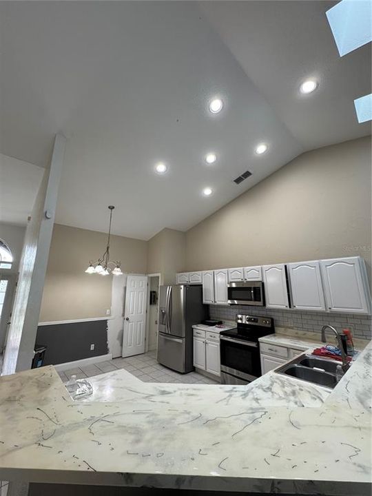 Active With Contract: $445,500 (4 beds, 3 baths, 2317 Square Feet)