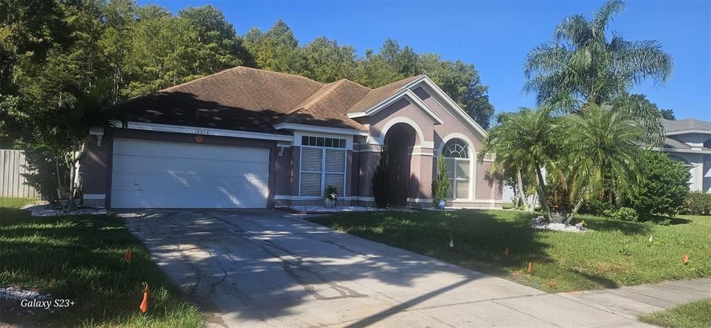 Active With Contract: $445,500 (4 beds, 3 baths, 2317 Square Feet)