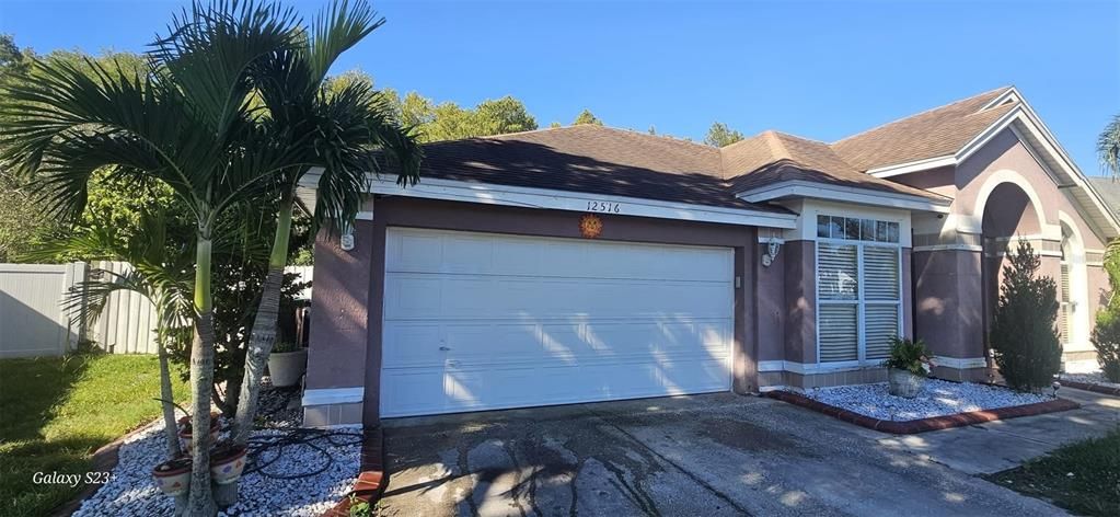 Active With Contract: $445,500 (4 beds, 3 baths, 2317 Square Feet)