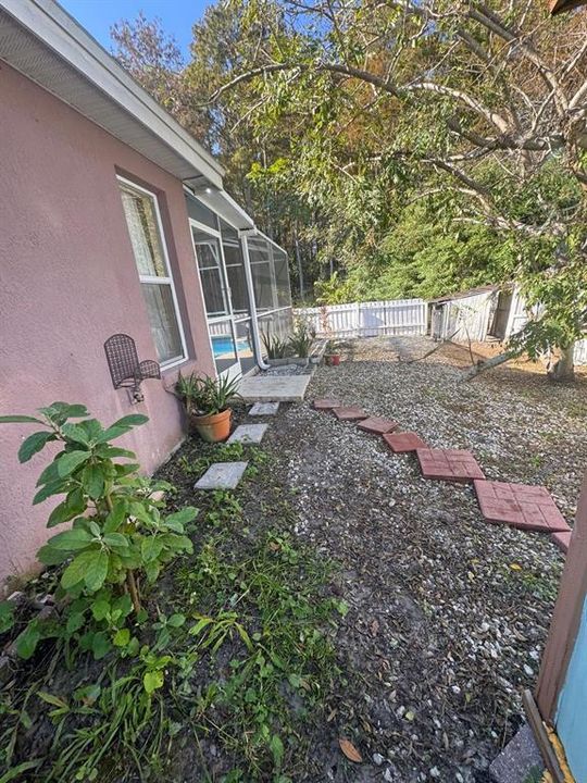 Active With Contract: $445,500 (4 beds, 3 baths, 2317 Square Feet)