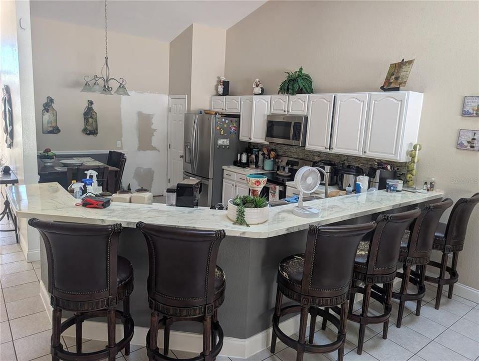 Active With Contract: $445,500 (4 beds, 3 baths, 2317 Square Feet)