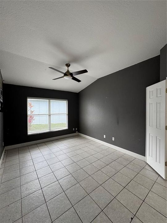 Active With Contract: $445,500 (4 beds, 3 baths, 2317 Square Feet)