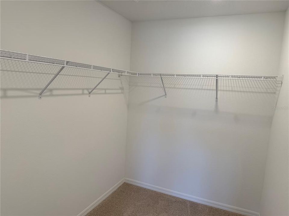 For Sale: $294,500 (3 beds, 2 baths, 1552 Square Feet)