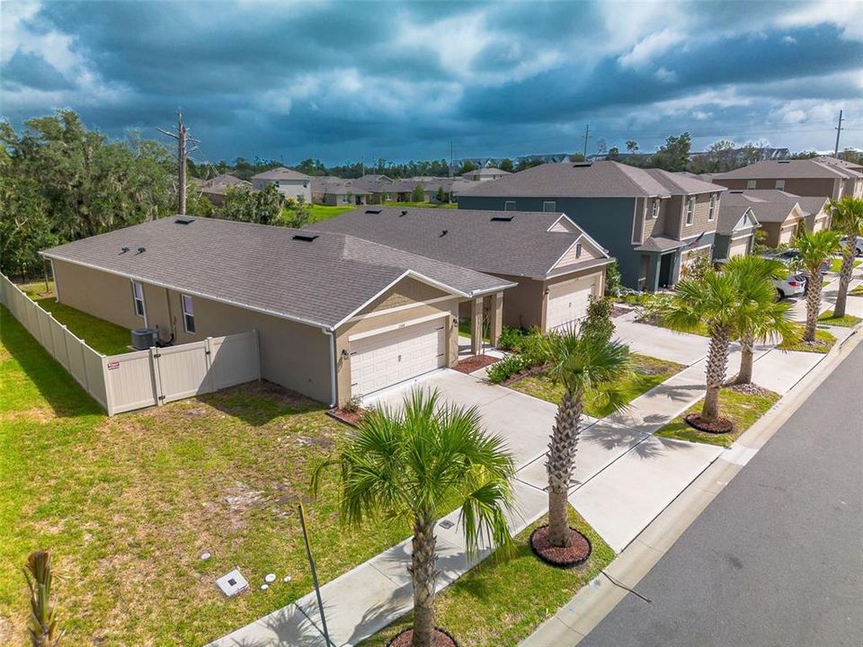 出租: $2,600 (3 贝兹, 2 浴室, 1612 平方英尺)