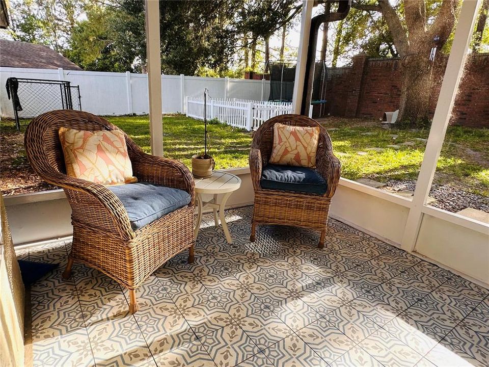 For Sale: $479,500 (4 beds, 2 baths, 2070 Square Feet)