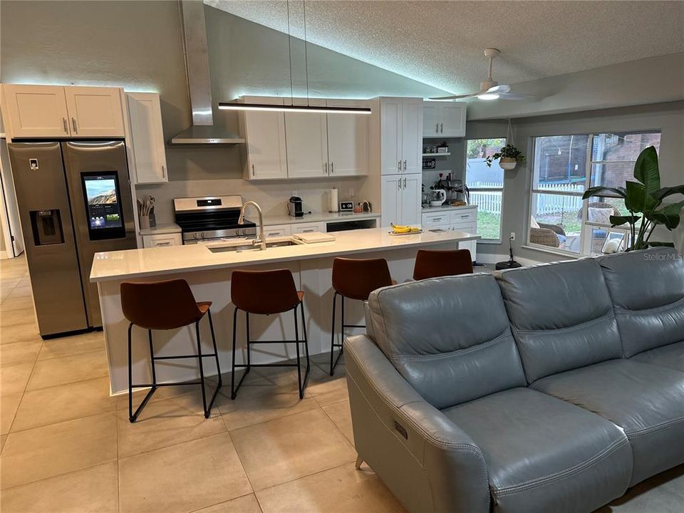 For Sale: $479,500 (4 beds, 2 baths, 2070 Square Feet)