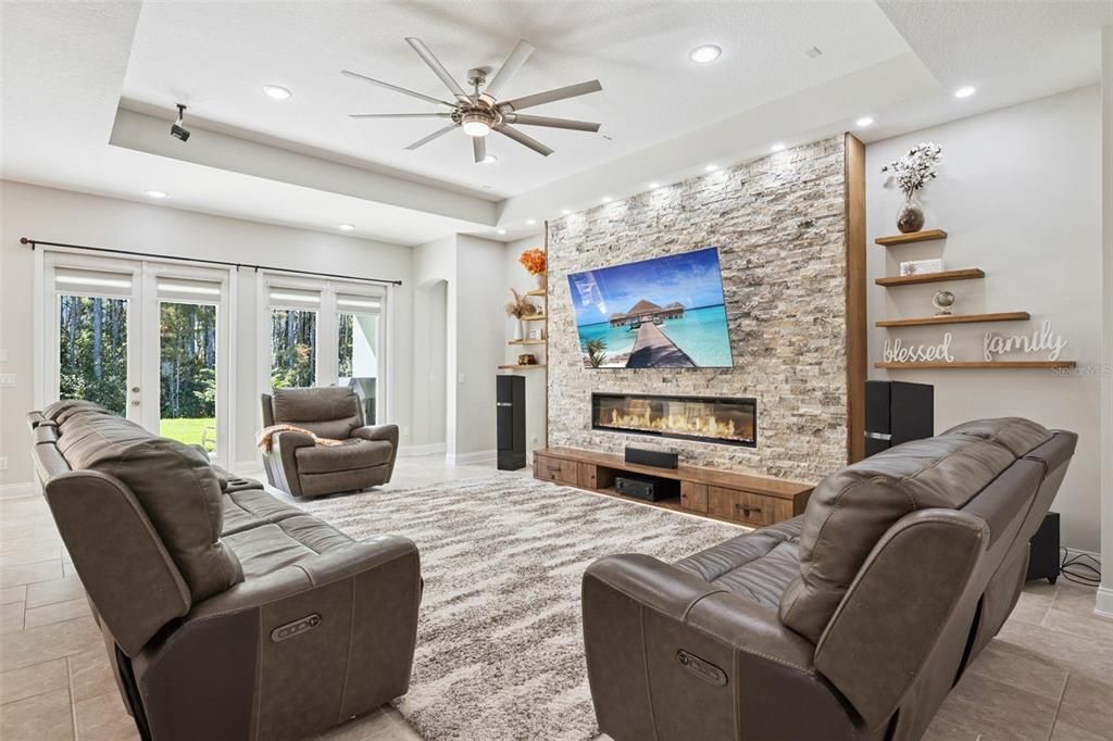 На продажу: $825,000 (4 спален, 3 ванн, 3262 Квадратных фут)