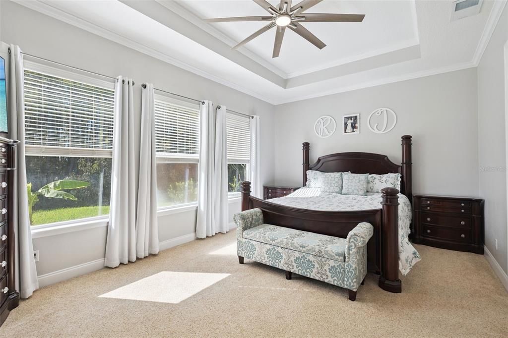 На продажу: $825,000 (4 спален, 3 ванн, 3262 Квадратных фут)