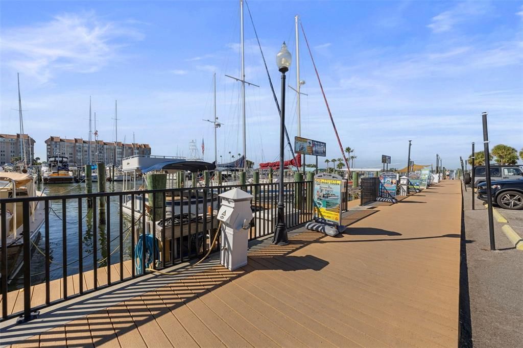 For Sale: $960,000 (4 beds, 3 baths, 2415 Square Feet)