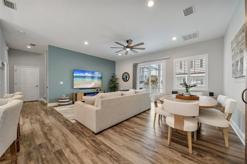 For Sale: $960,000 (4 beds, 3 baths, 2415 Square Feet)