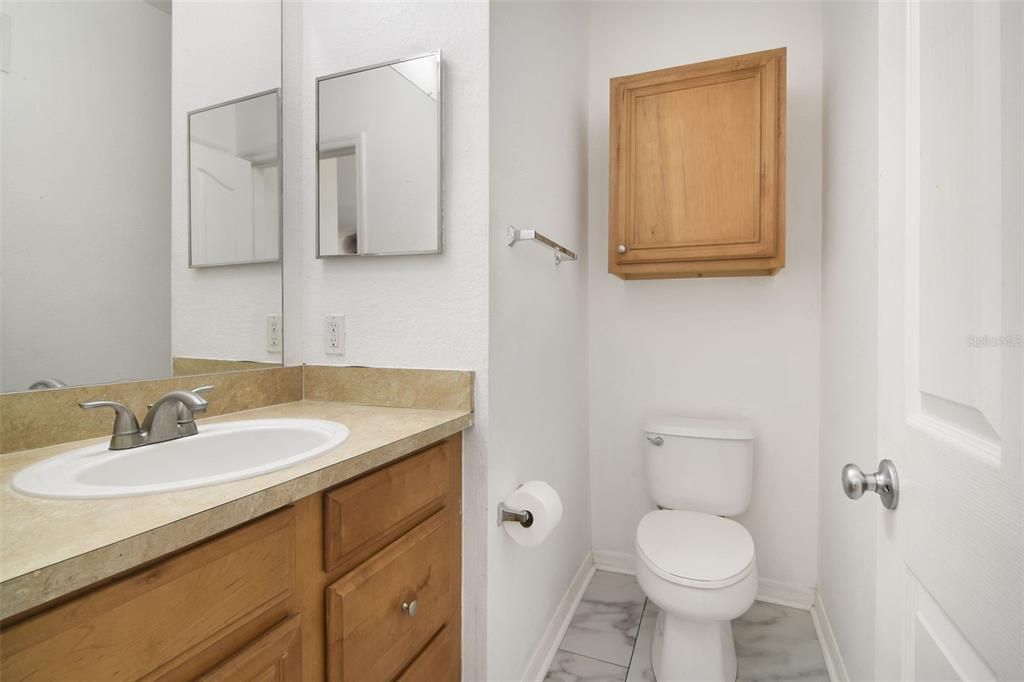 Activo con contrato: $264,900 (3 camas, 3 baños, 1678 Pies cuadrados)