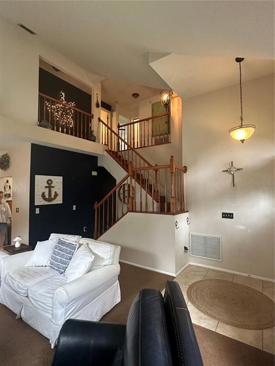 На продажу: $605,000 (4 спален, 2 ванн, 2320 Квадратных фут)