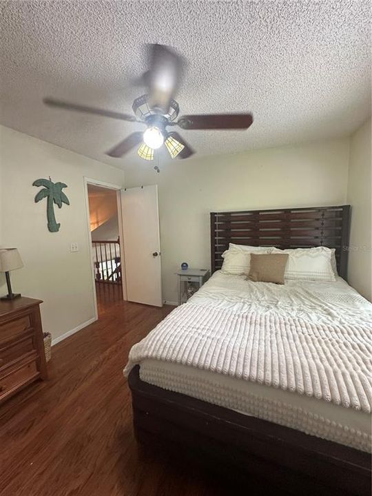 На продажу: $605,000 (4 спален, 2 ванн, 2320 Квадратных фут)