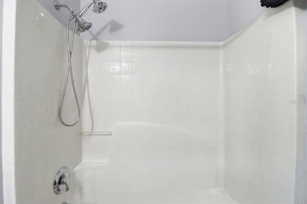 En Venta: $374,900 (3 camas, 2 baños, 1659 Pies cuadrados)